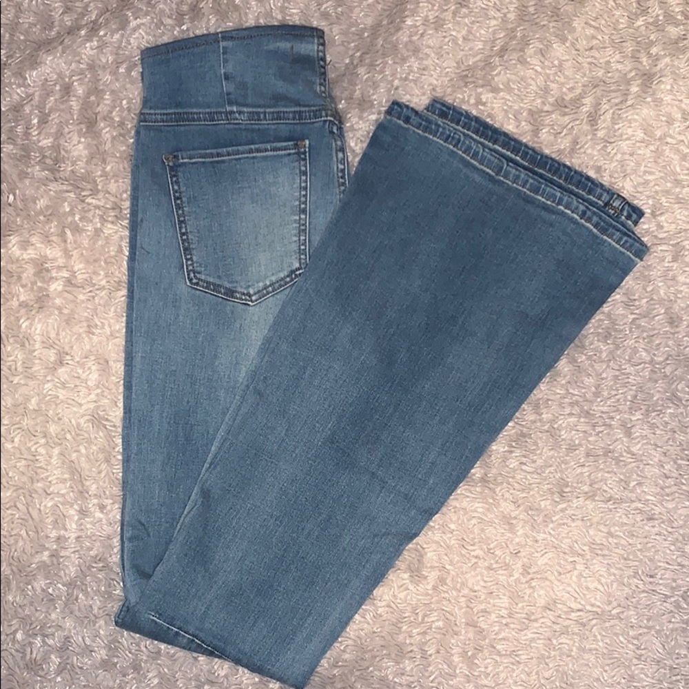 Free People Flare Bell Bottom Jeans - light wash